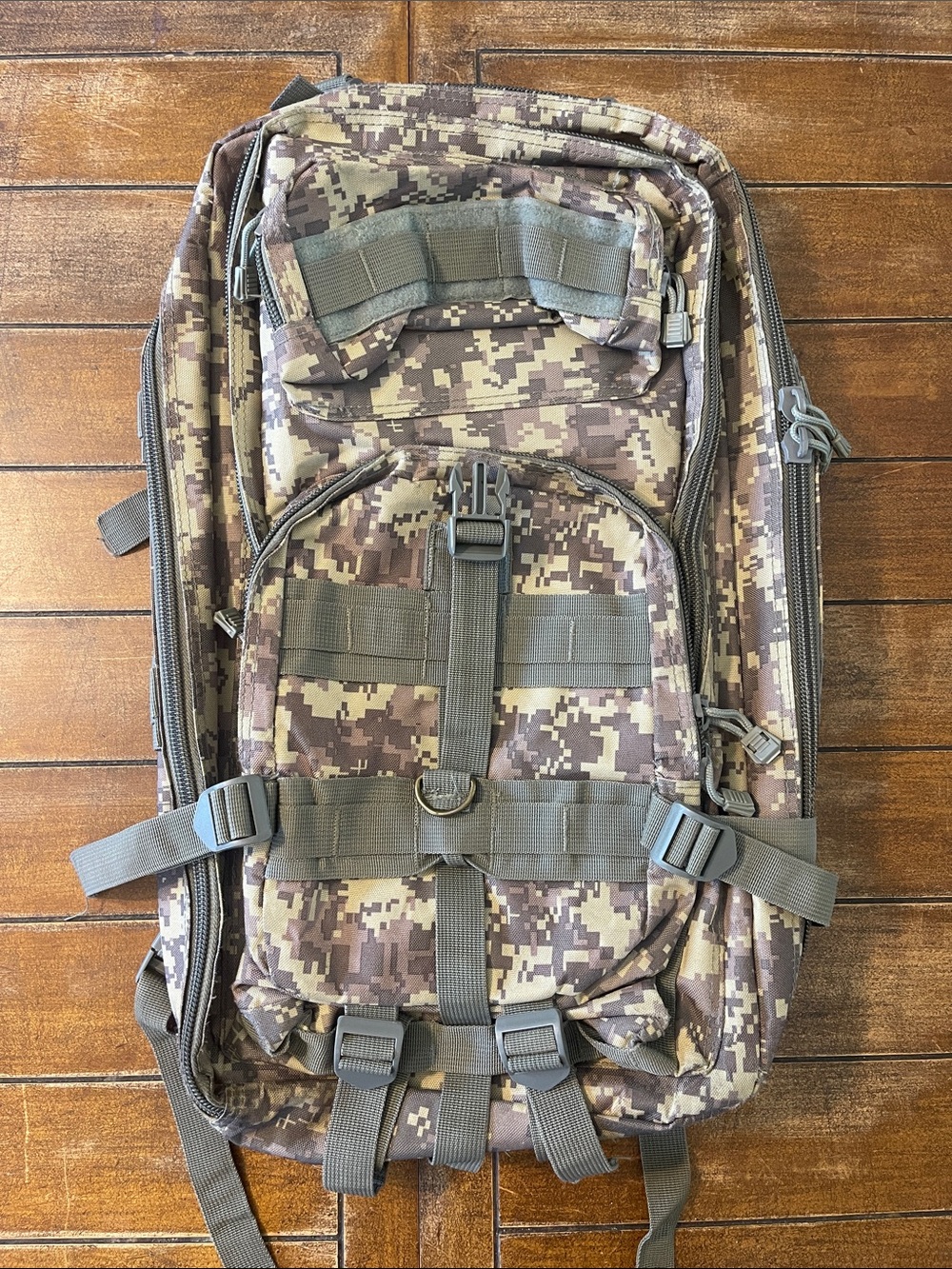 Men's Tactical Backpack - Digital Camo Brown